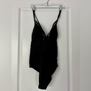 EUC Time and Tru Black One Piece Swimsuit (XL) 🩱